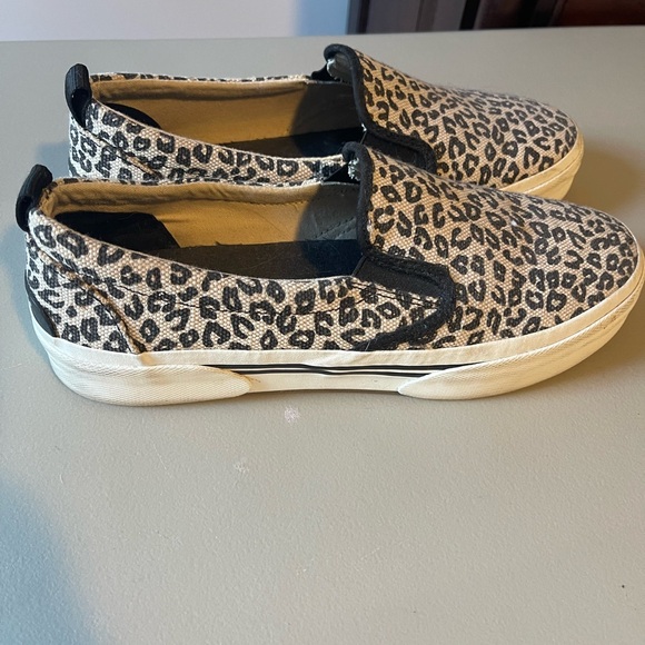 Women’s Sperry Shoes size 11 - Picture 2 of 9